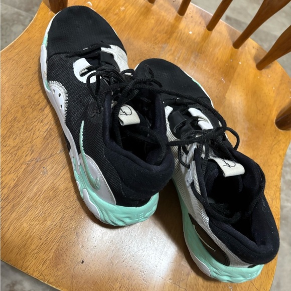 Nike PG 6 Black Mint Foam White Paul George Basketball Sneakers - Picture 2 of 4